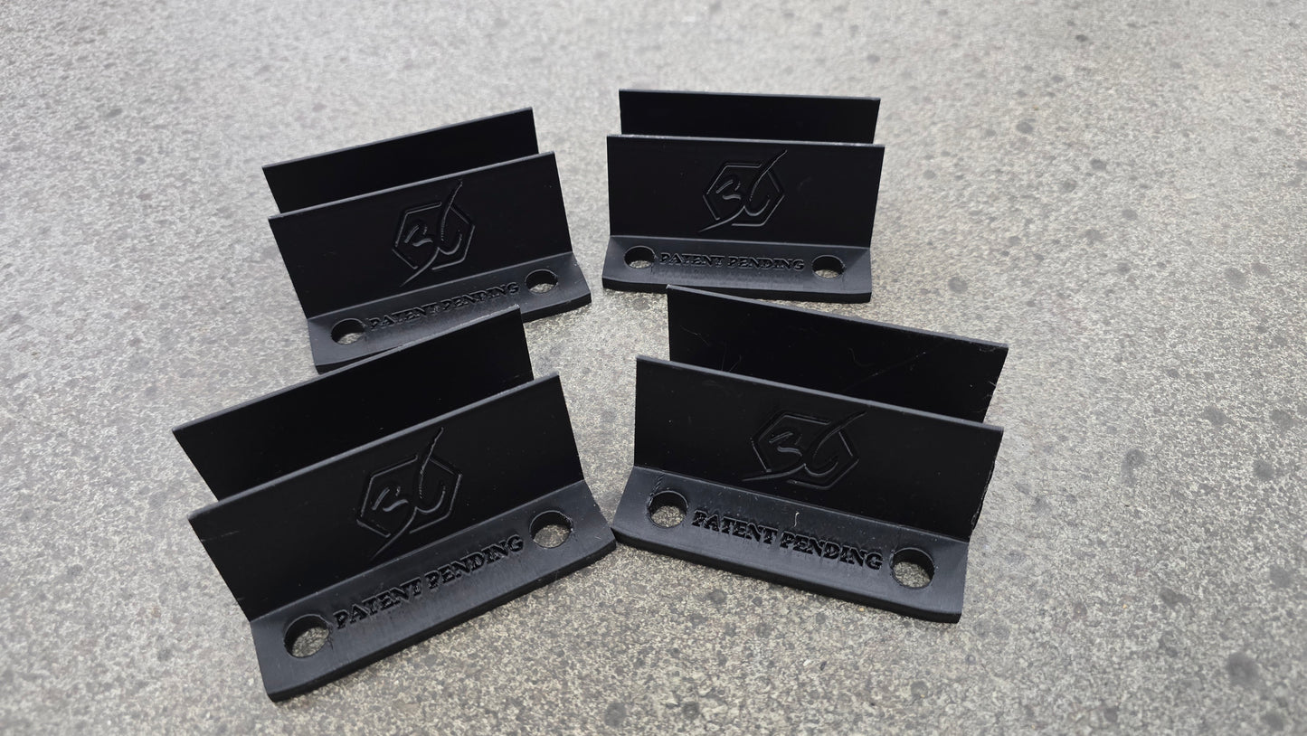 Cornhole Board Clamps